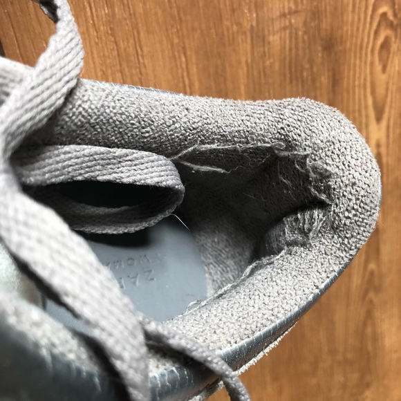 Zara sneakers with pom-poms - Picture 4 of 5